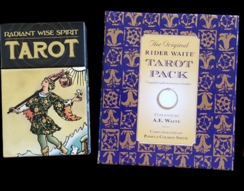 Gilded Rider Waite Card Spreadsheet Calmoura Tridevia Tarot Deck - 78 Cards With Guide ...